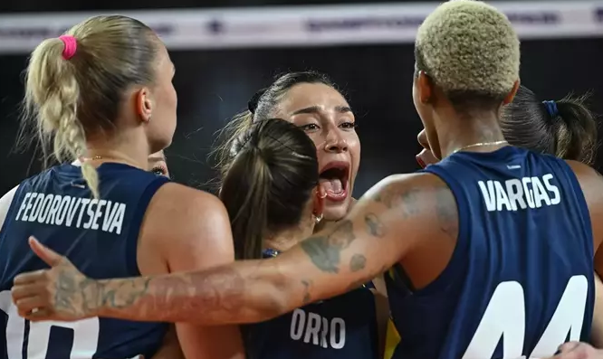 Voleybolda Şampiyonlar Kupası Fenerbahçe’nin - Resim : 2