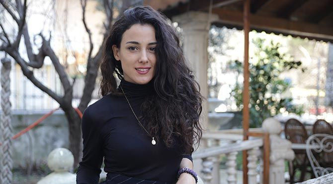 Göç Zamanı dizisinin Zümrüt'ü Cansu Tosun Sözcü'ye konuştu: 'Vahide Perçin’le ana kız gibi olduk' - Resim : 2