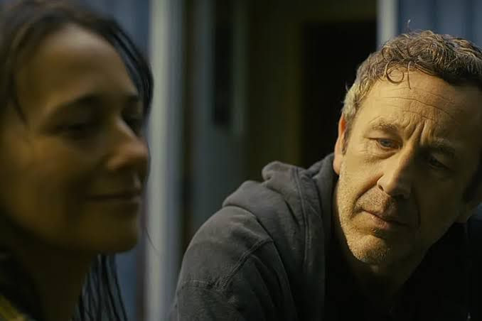 Black Mirror 7.sezonun ilk bölümüyle içimizi ürpertti!