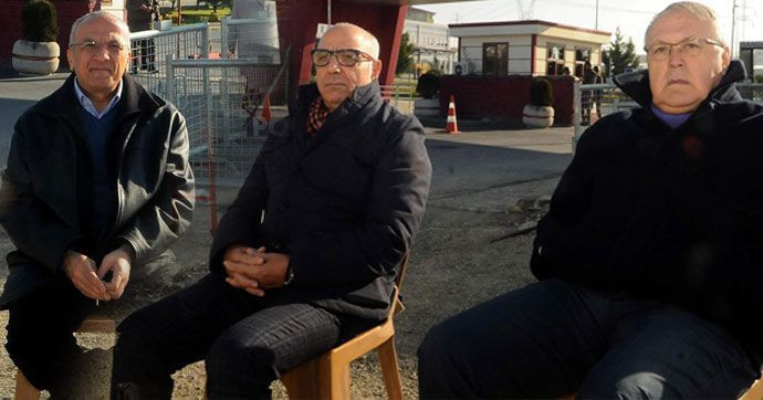 Umut Nöbetini iki usta gazeteci devraldı...