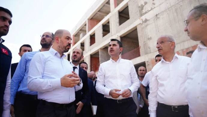 Bakan Kurum’dan Malatya'da 24 saatlik mesai paylaşımı: Deprem bölgesinde nasıl mı çalışıyoruz? - Resim : 4