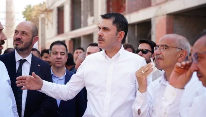 Bakan Kurum’dan Malatya'da 24 saatlik mesai paylaşımı: Deprem bölgesinde nasıl mı çalışıyoruz? - Resim : 7