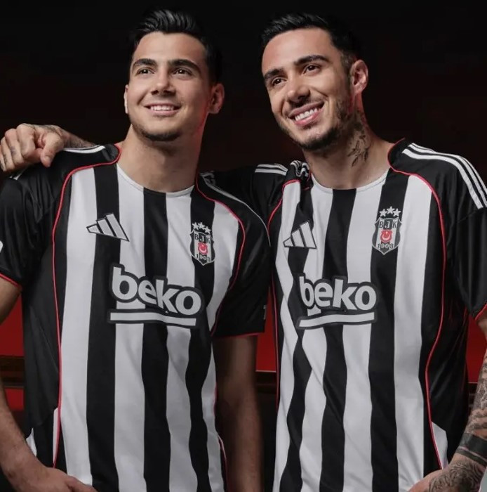 'Herkese nasip olmaz' notuyla paylaşıldı: Beşiktaş yeni sezon formalarını tanıttı - Resim : 2