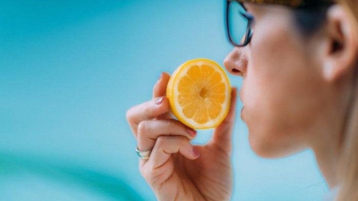 Vakaların yüzde 60’ında bu belirti vardı! Covid-19 sonrası meydana gelen koku kaybının nedeni belli oldu