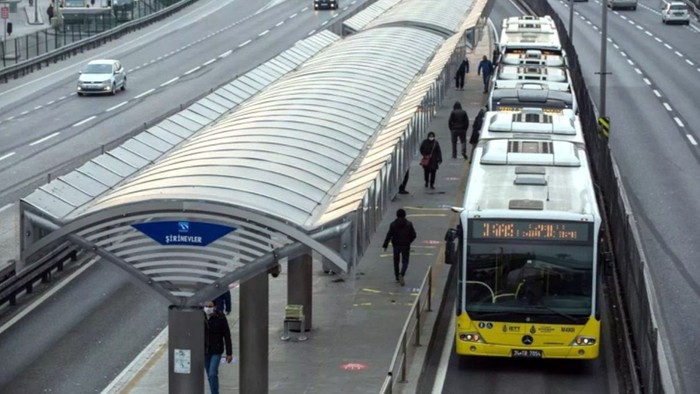 Metrobüs kullanacak olanlar dikkat. O durak kapalı