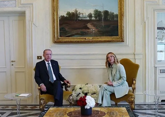 Erdoğan ile Meloni'den ortak basın toplantısı! Türkiye ile İtalya'nın yeni ticaret hedefi 40 milyar dolar - Resim : 3