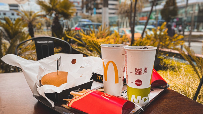 Tüm şubelerini satıyor! 32 yılın ardından McDonald’s’tan tarihi hamle: Tamamen çekiliyor