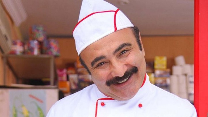 Leyla ile Mecnun setinde kriz: Ahmet Mümtaz Taylan yönetmene neden telefon fırlattı? Ahmet Mümtaz Taylan kimdir? - Resim : 3