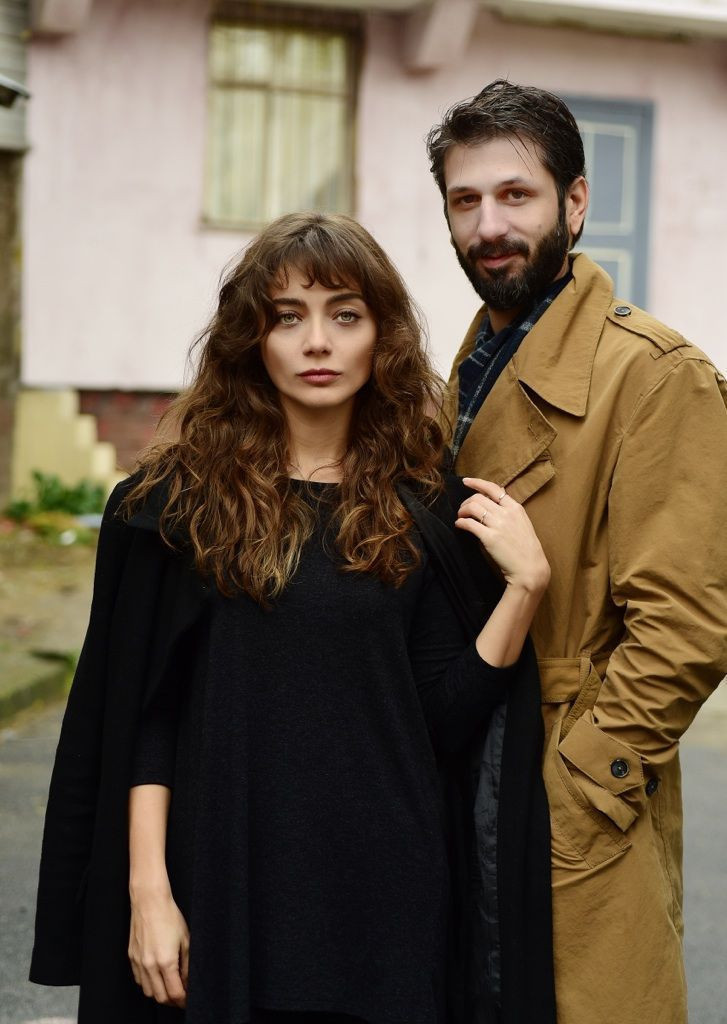 Masum Değiliz dizisinin çifte kumruları - Resim : 3