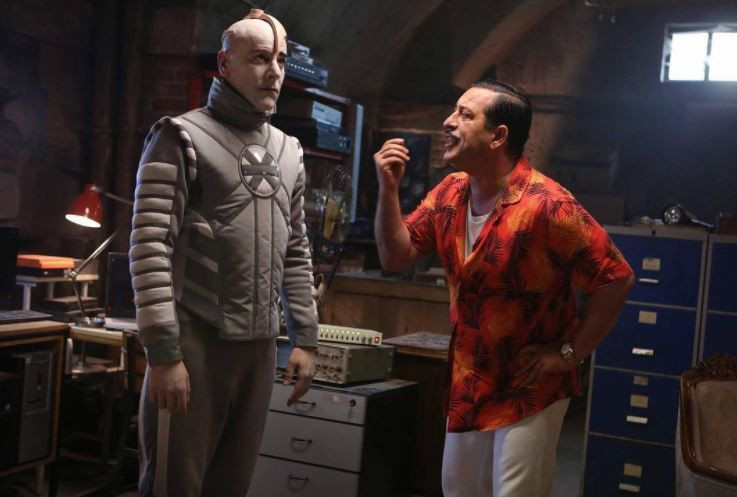 Arif V 216'dan iki yeni fotoğraf!