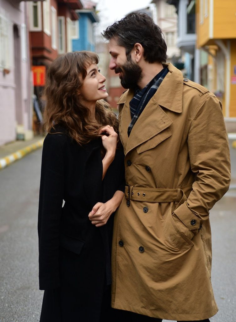 Masum Değiliz dizisinin çifte kumruları - Resim : 2