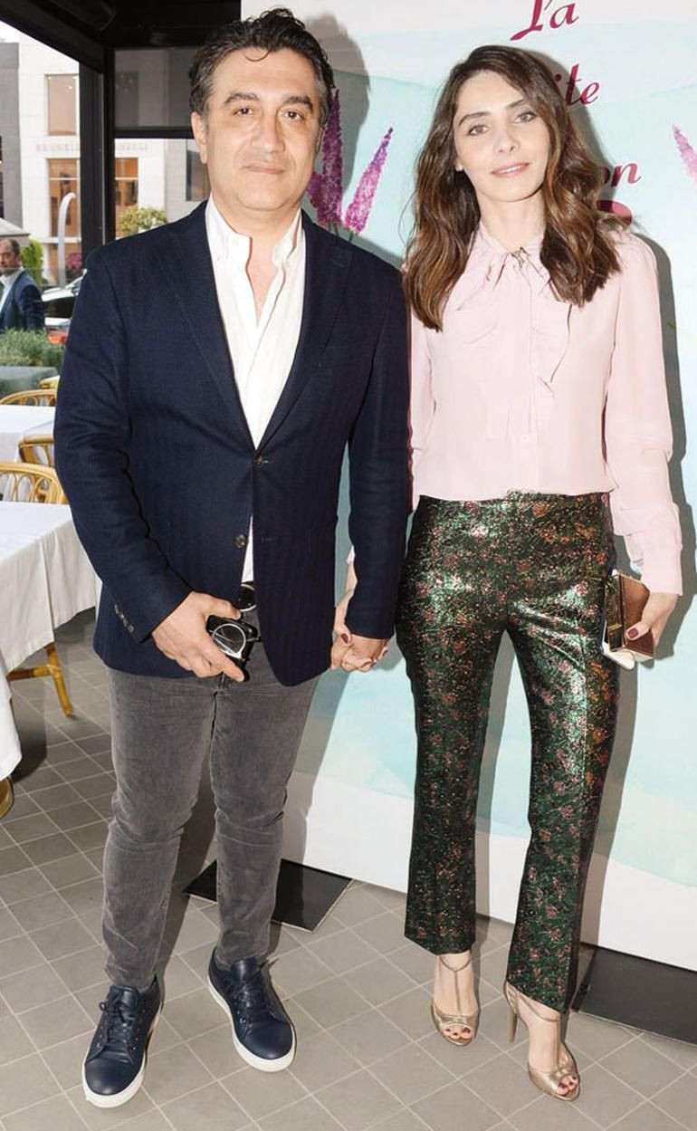 Açılış davetinde büyük kavga!