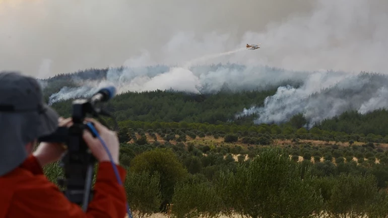Çanakkale'deki yangın devam ediyor! Tarihi Alan’ın kuzey hattı geçici süreyle kapatıldı - Resim : 2