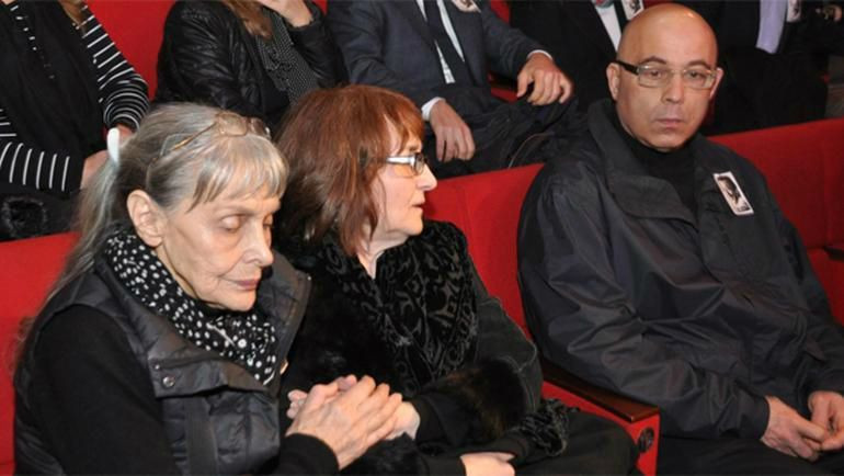 Münir Özkul son yolculuğuna uğurlanıyor