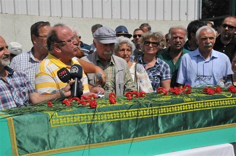 Vedat Türkali'nin cenazesi İstanbul'a uğurlandı