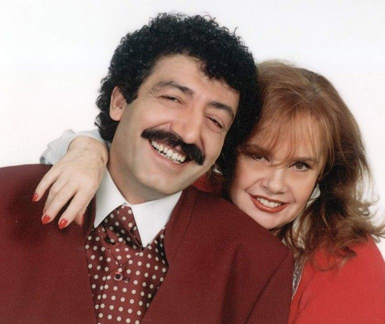 Müslüm Gürses'in hayatını Hakan Günday yazacak