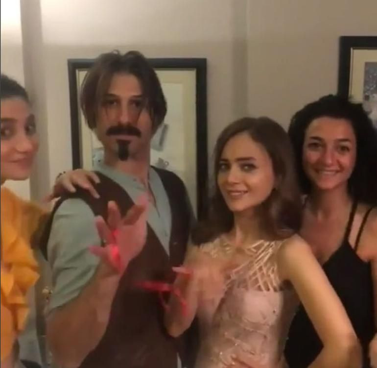 Oyuncu çift evlilik yolunda ilk adımı attı - Resim : 2