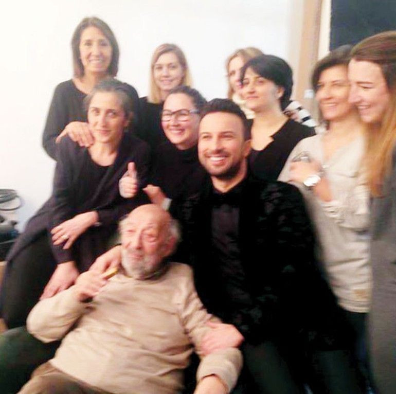 Ara Güler'den Tarkan'a sürpriz ziyaret