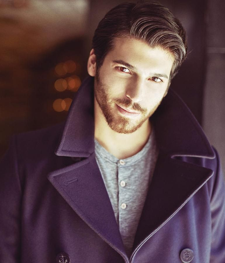 Can Yaman: Romantik değil duygusal bir yapım var