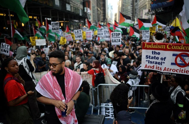 Netanyahu'ya soğuk duş! Salonda hiç kimse kalmadı... - Resim : 4