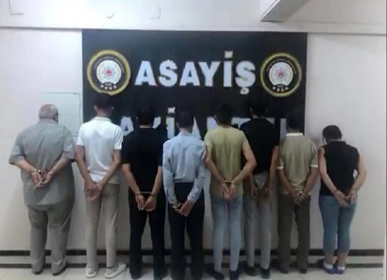 Kaza süsü verip zorla senet imzalattıran çete çökertildi! 6 şüpheli tutuklandı - Resim : 3