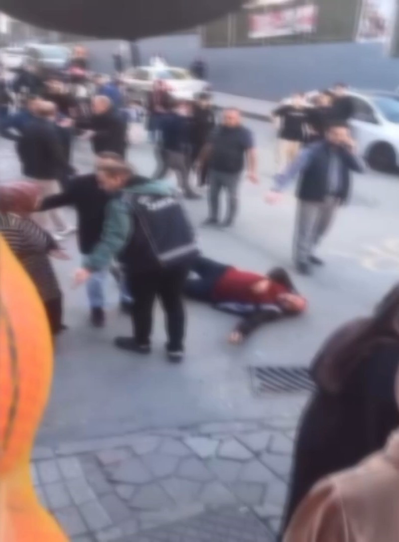 Çocuğa tacize vatandaştan meydan dayağı!