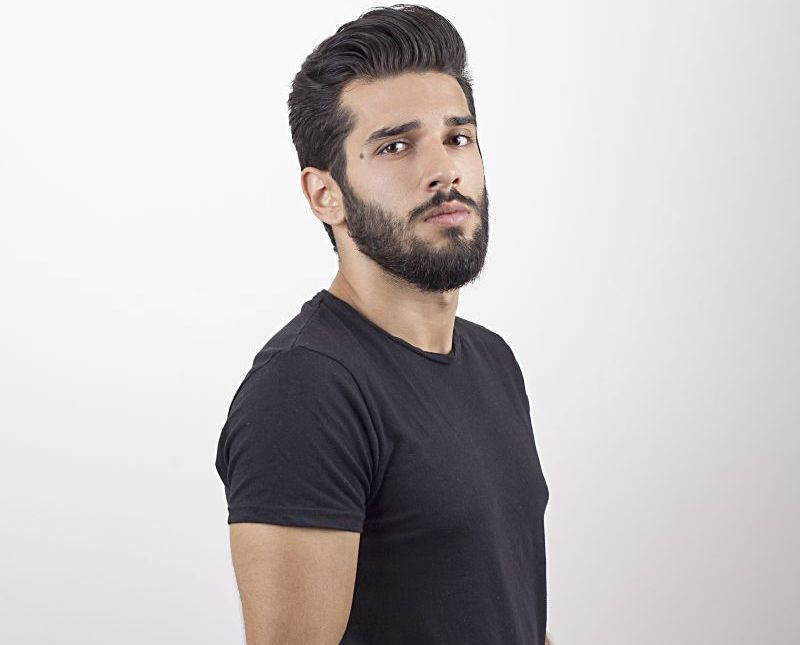 TRT'nin Vuslat dizisinin kadrosuna hangi yakışıklı oyuncu katıldı?