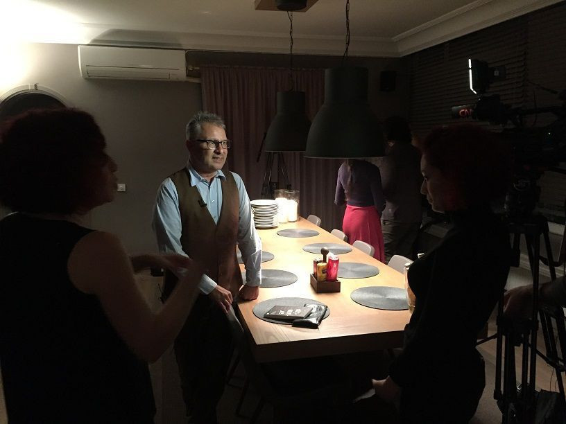 15 tanınmış yazardan 15 diktatörlük öyküsü! 'Güçoburlar'ın yazarları, tanıtım lansmanında buluştu! - Resim : 5