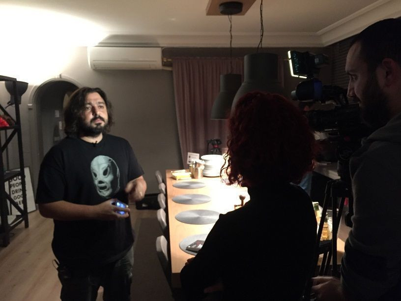 15 tanınmış yazardan 15 diktatörlük öyküsü! 'Güçoburlar'ın yazarları, tanıtım lansmanında buluştu! - Resim : 4