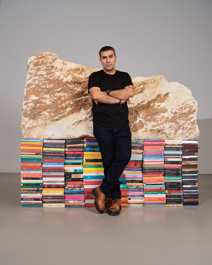 Güneştekin’in “Alfabe Lahitleri” Corriere Della Sera’nın Kapağında - Resim : 2