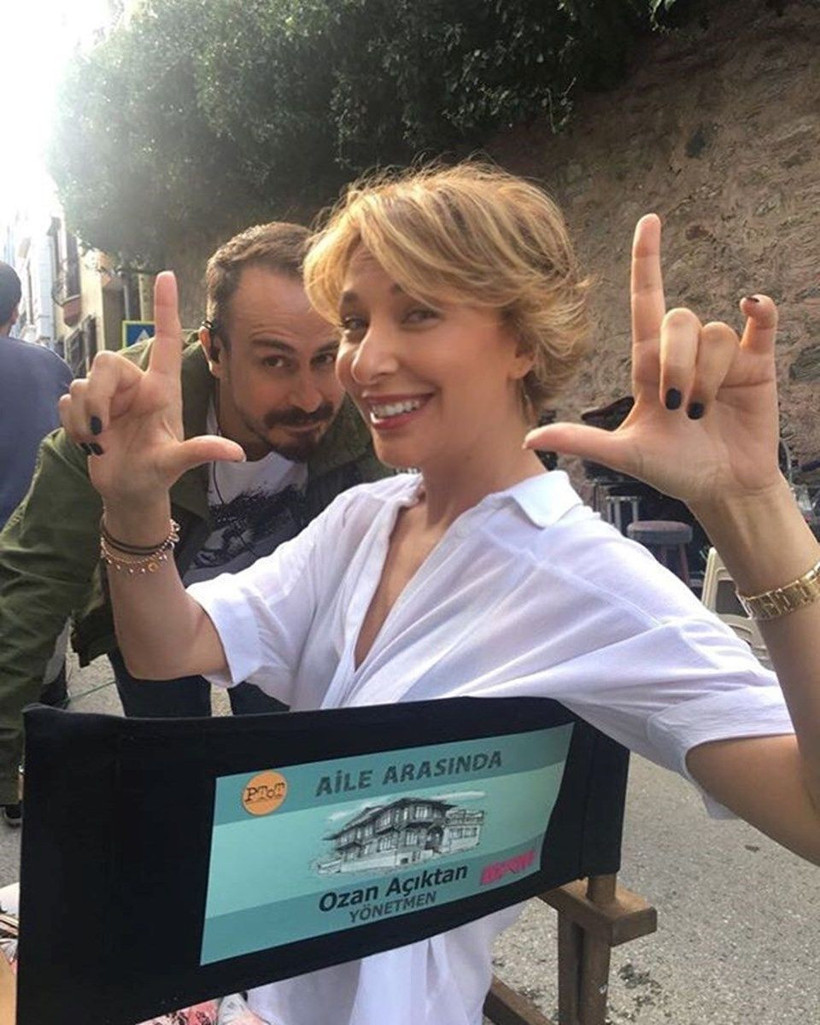 Gülse Birsel'in yeni filmi Aile Arasında'nın çekimleri başladı! İşte, setten ilk kareler...