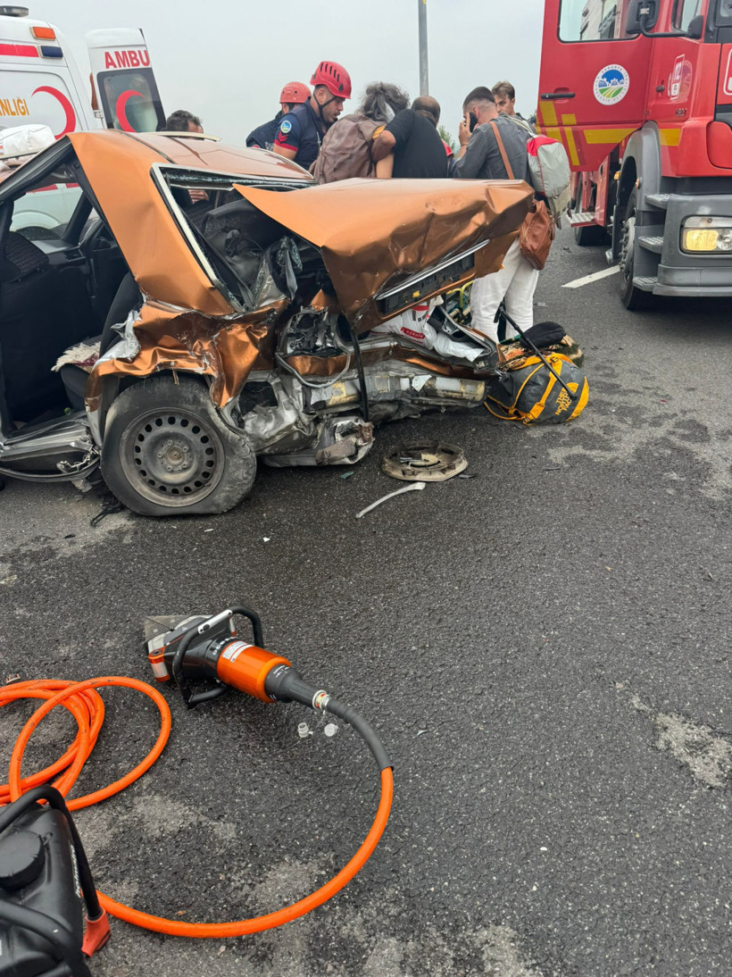 Kuzey Marmara’da korkunç kaza: İş insanı ve eşi feci şekilde can verdi! - Resim : 4