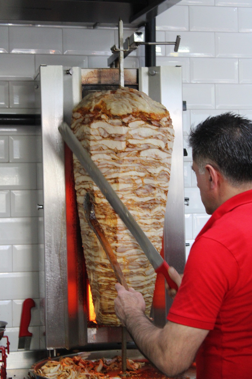 Emirgan Dönercisi'nden şenlik gibi açılış! Lezzetini Ankara'ya da taşıdı - Resim : 2