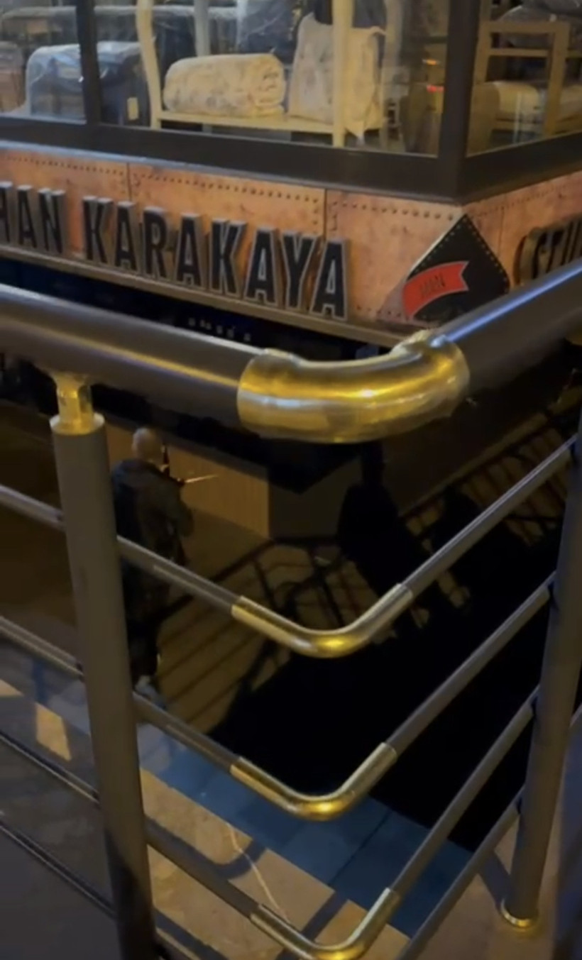 Maltepe'de dehşet! Kuaför salonuna pompalı tüfekle ateş açtı - Resim : 4