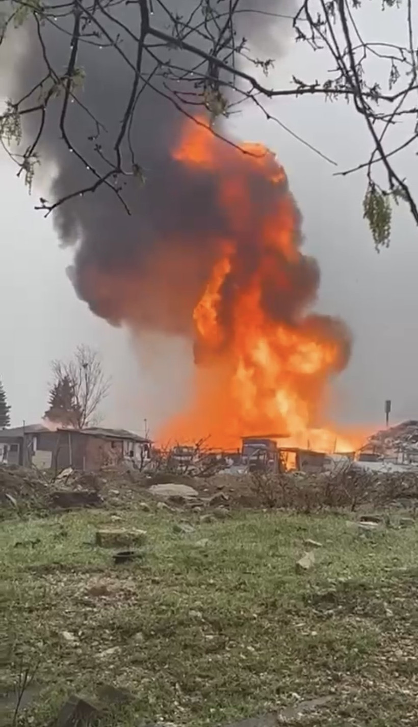 Bursa'da geri dönüşüm tesisinde feci patlama!