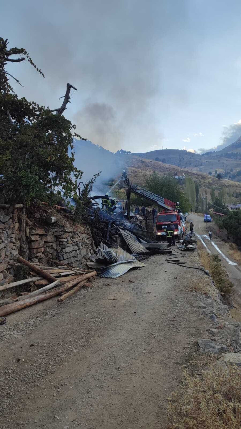 Kahreden olay! Engelli iki kardeşin trajik sonu - Resim : 2