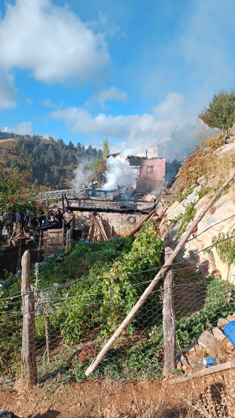 Kahreden olay! Engelli iki kardeşin trajik sonu - Resim : 3