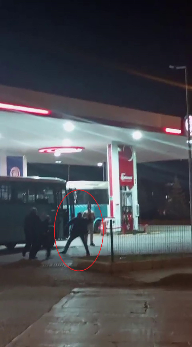 Altın borcu kavgasında kan aktı! Yaralılar var…