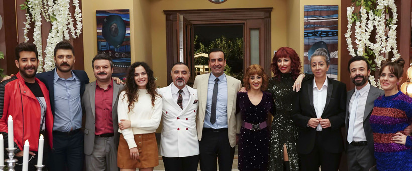 Jet Sosyete'nin erkekleri, dizinin kadınlarını anlattı!