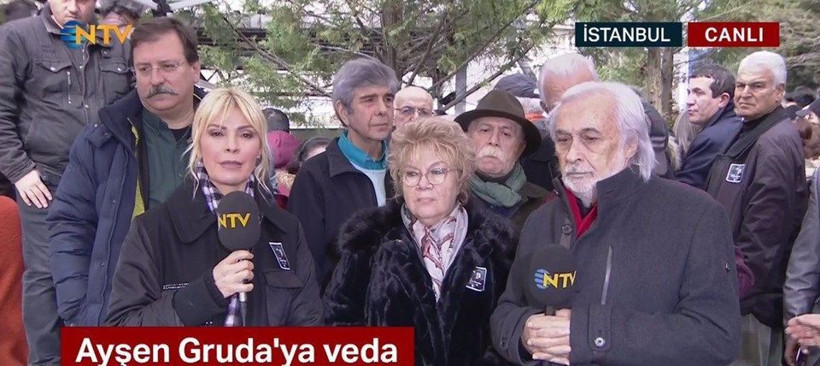 Ayşen Gruda son yolculuğuna uğurlandı - Resim : 6