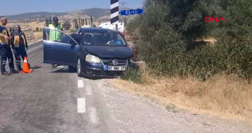 Otomobil bariyerlere çarptı: Ölü ve yaralılar var - Resim : 3