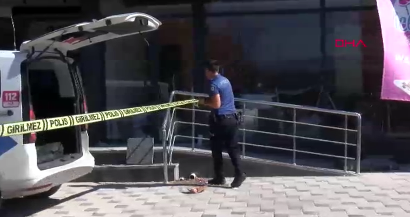 Şüpheli ölüm! Aracının arka koltuğunda ölü bulundu - Resim : 2