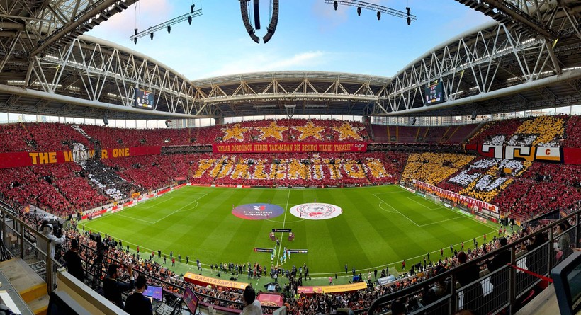 Galatasaray'dan uzun yıllar boyunca unutulmayacak koreografi!
