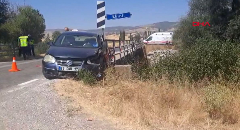 Otomobil bariyerlere çarptı: Ölü ve yaralılar var - Resim : 2