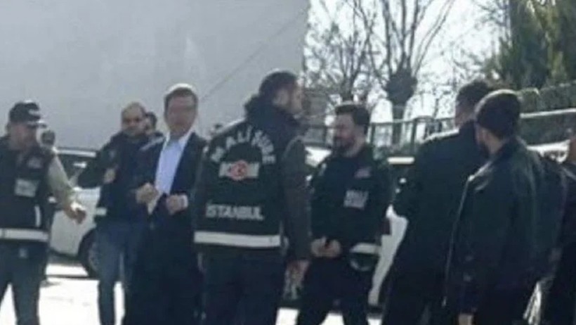 Son Dakika... Ekrem İmamoğlu'ndan kelepçeli ilk fotoğraf