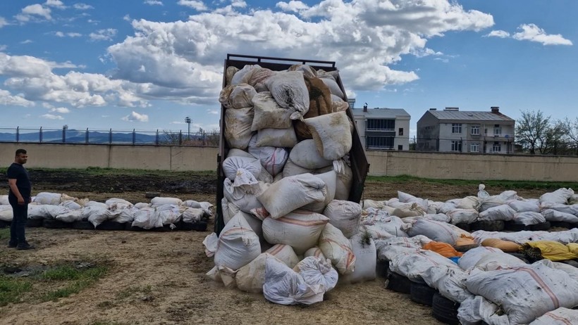 20 Ton Zehir Böyle İmha Edildi. Çuvallara Konulan Uyuşturucular Cayır Cayır Yakıldı