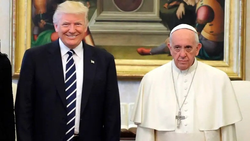 Trump'ın ilk yurt dışı ziyareti Papa'nın cenazesi