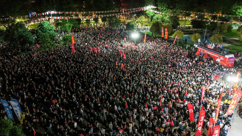 Özgür Özel: Asgari ücrete temmuz ayında zam alacağız
