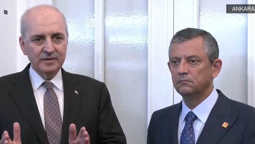 TBMM Başkanı Kurtulmuş ile CHP lideri Özel görüştü!  Terörsüz Türkiye süreci ele alındı. Anayasaya komisyonu konuşuldu - Resim : 2