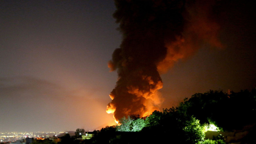 İsrail'den İran'a 'en uzun menzilli' saldırı! İran füzeleri, İsrail'in Hayfa şehrini vurdu - Resim : 2